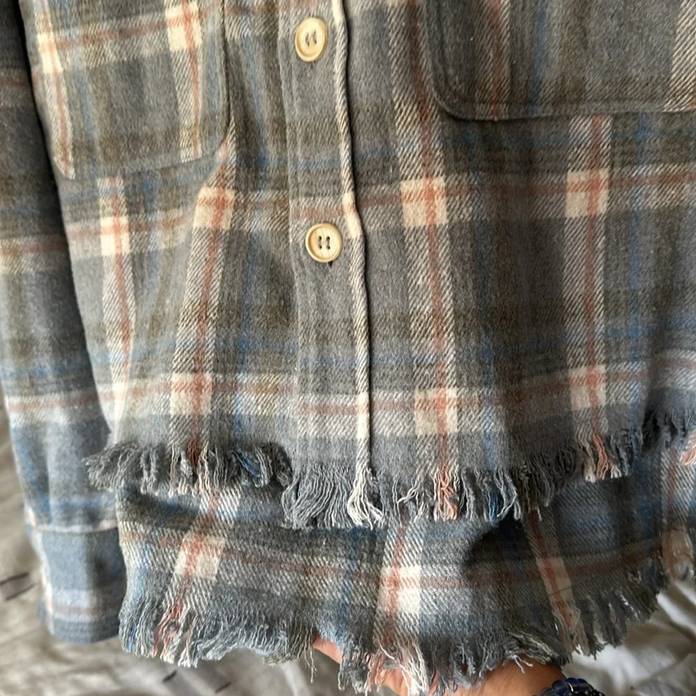 Mable Womens Flannel Small sweater - Picture 8 of 8